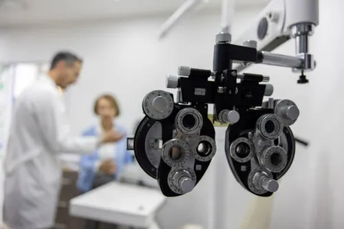 Glaucoma eye examination